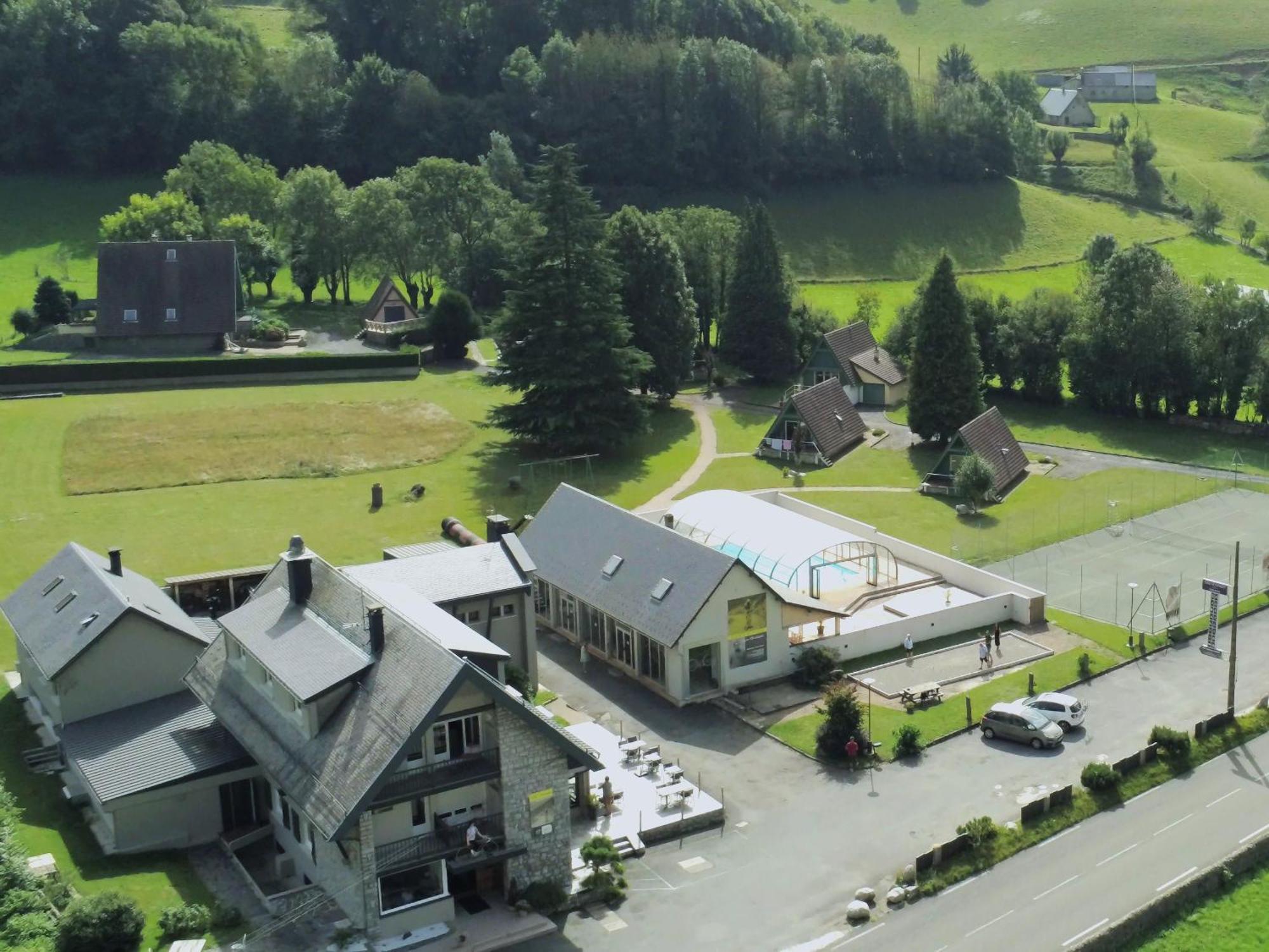 Hotel Le Chalet サント・マリー・ド・カンパン エクステリア 写真